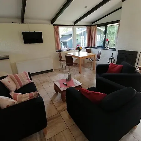 Eifel 2 Vakantiehuis *